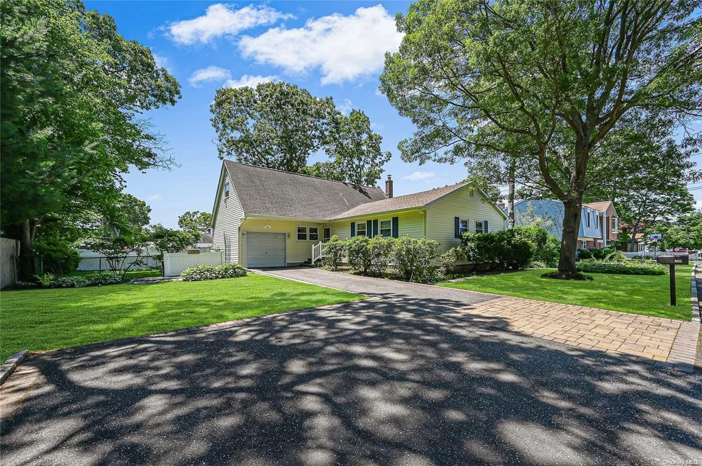 Unit for sale at 226 Laverne Avenue, Islip, NY 11741