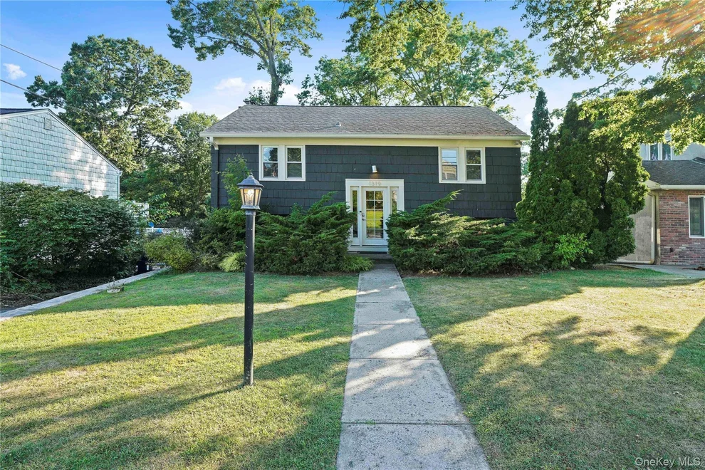 Unit for sale at 1319 Raleigh Road, Mamaroneck, NY 10543