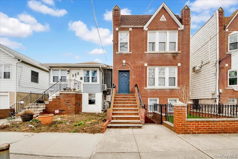 Unit for sale at 2925 Wellman Avenue, New York, NY 10461
