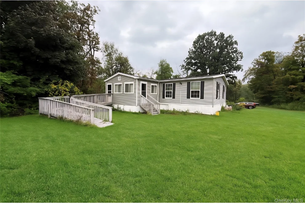 Unit for sale at 5 Depew Park, Plattekill, NY 12589