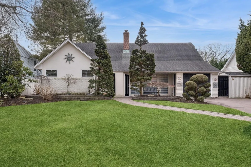 Unit for sale at 15 Range Drive, Hempstead, NY 11566