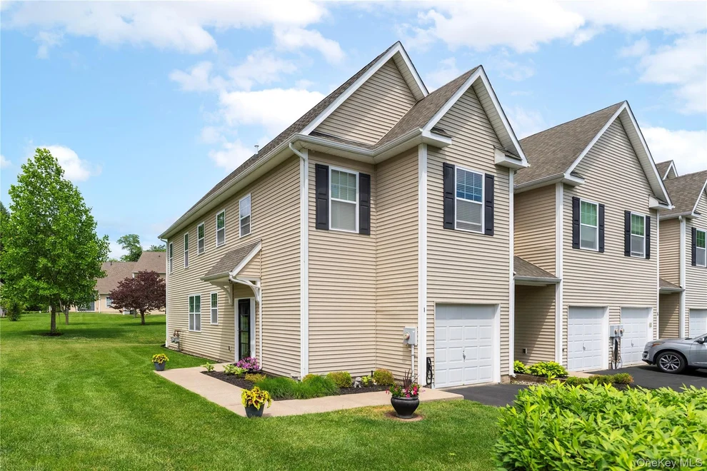 Unit for sale at 1 Halley Court, Poughkeepsie (Town), NY 12601