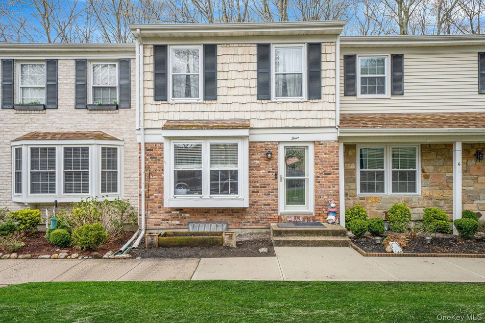 Unit for sale at 3 Bartlett, Brookhaven, NY 11980
