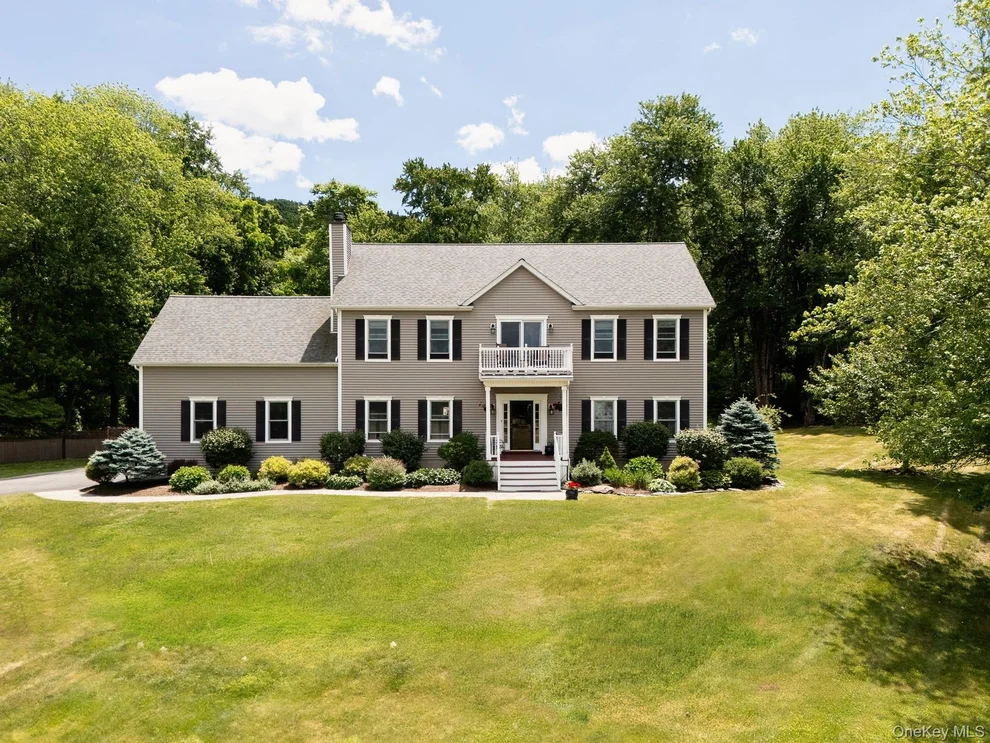 Unit for sale at 12 Ann Drive, Rhinebeck, NY 12572