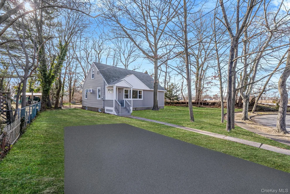 Unit for sale at 540 Mitchell Street, Hempstead, NY 11553