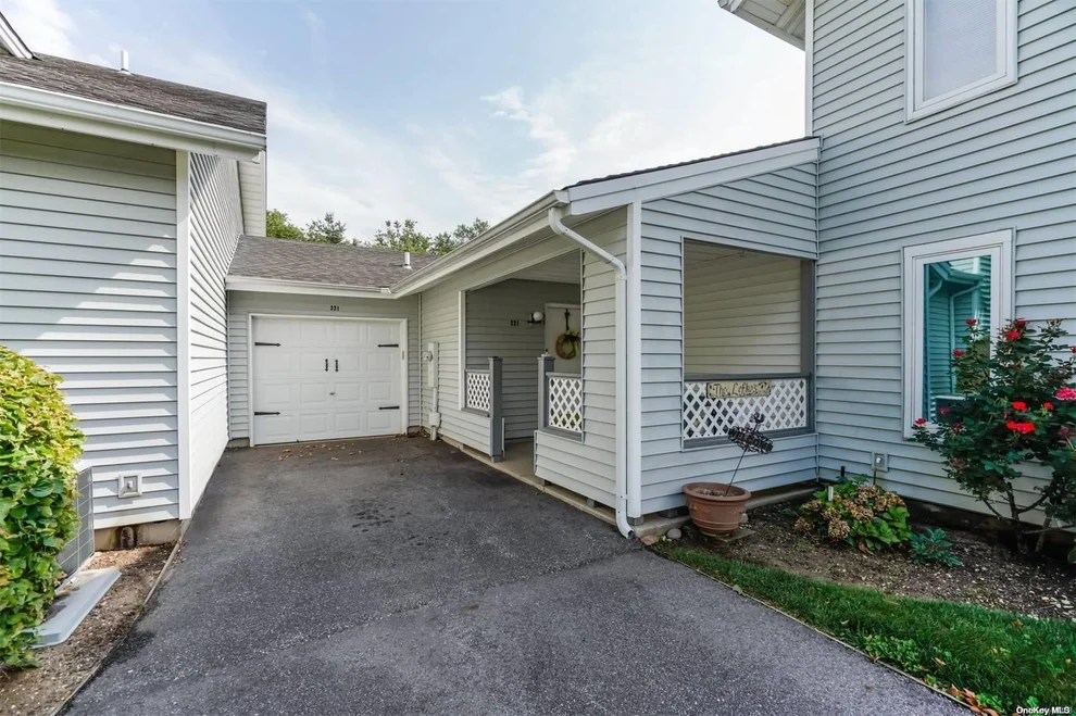 Unit for sale at 321 Elton Court N, Smithtown, NY 11780