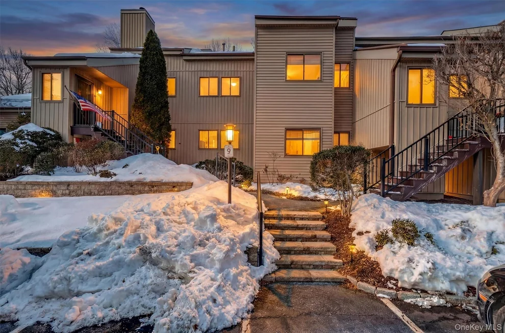 Unit for sale at 9 Nicole Circle, Ossining, NY 10562