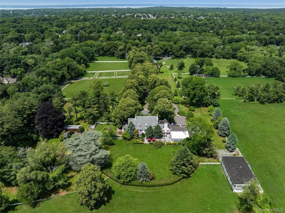Unit for sale at 97 A Pound Hollow Road, Oyster Bay, NY 11545