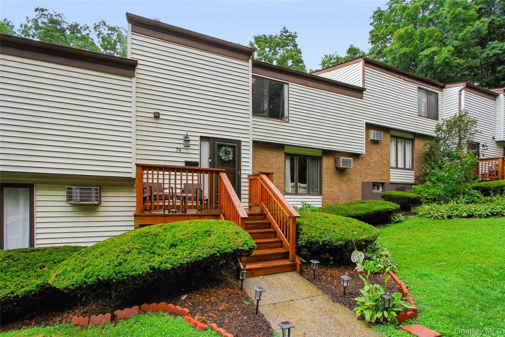 Unit for sale at 3 Hook Road, Poughkeepsie, NY 12601