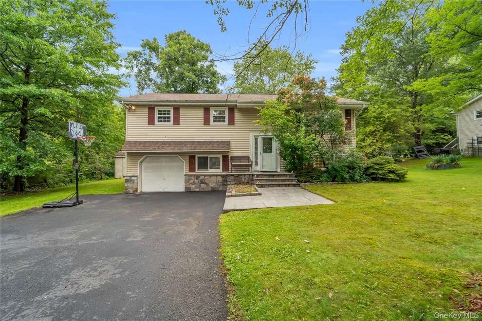 Unit for sale at 124 Northmore Drive, Yorktown, NY 10598