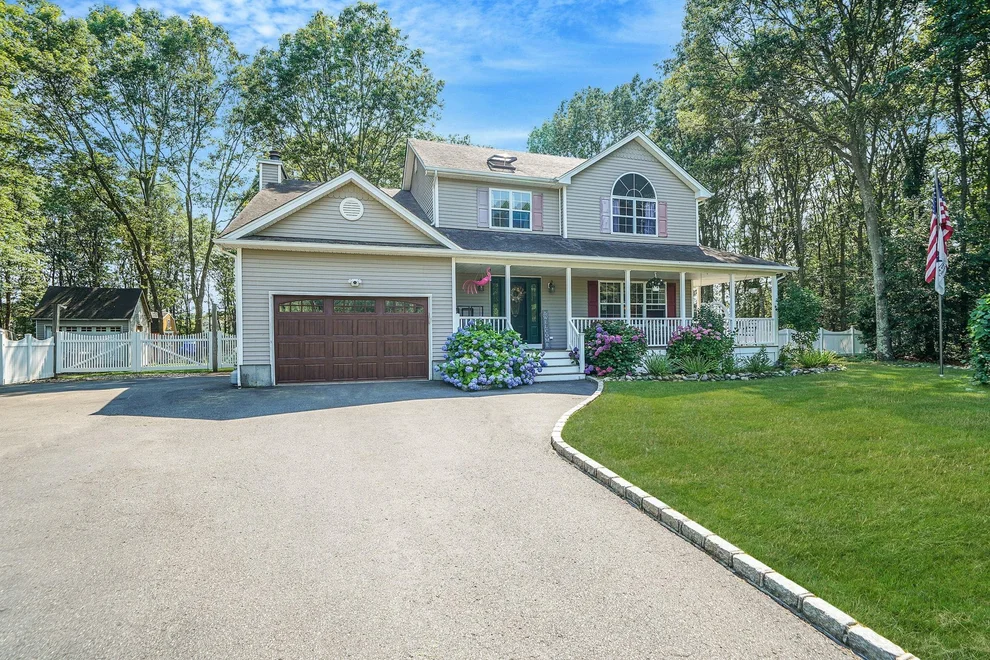 Unit for sale at 18 Wagon Wheel Lane, Brookhaven, NY 11934