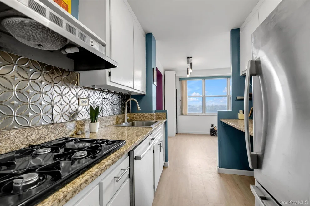 Unit for sale at 555 Kappock Street, New York, NY 10463