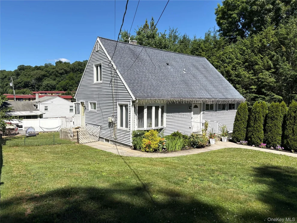 Unit for sale at 21 Washington Place, Greenburgh, NY 10603