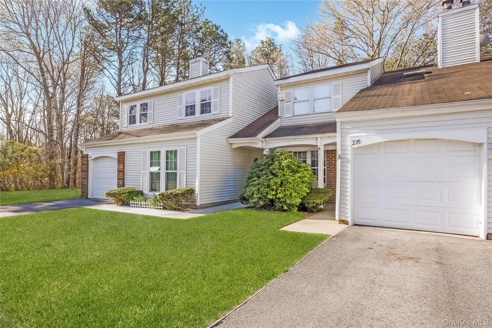 Unit for sale at 235 Ivy Meadow Court, Brookhaven, NY 11953