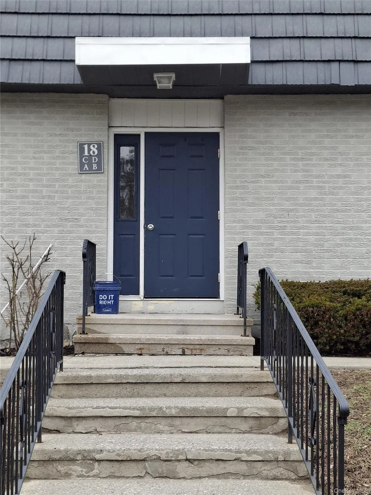 Unit for sale at 18 White Gate Drive, Wappinger, NY 12590