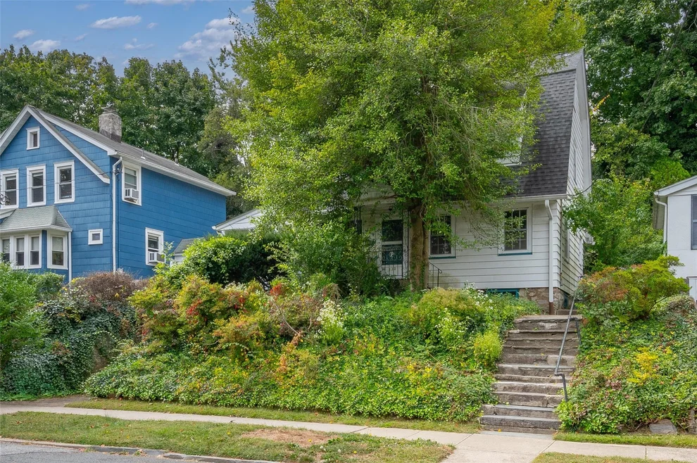 Unit for sale at 230 Read Avenue, Yonkers, NY 10707