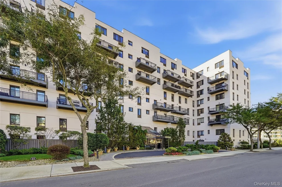 Unit for sale at 100 W Broadway, Long Beach, NY 11561