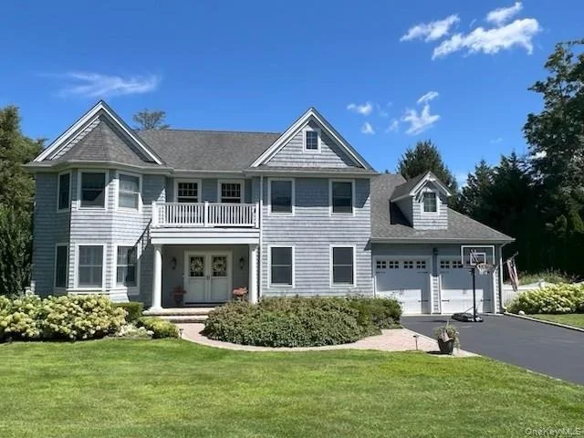 Unit for sale at 3 Wyona Court, Huntington, NY 11743