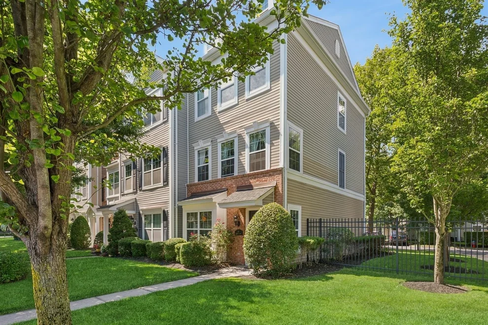 Unit for sale at 29 Stahlman Lane, Brookhaven, NY 11772
