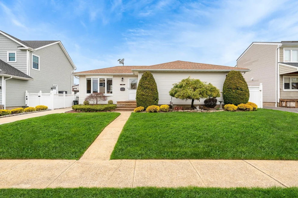 Unit for sale at 3609 Woodward Avenue, Hempstead, NY 11783