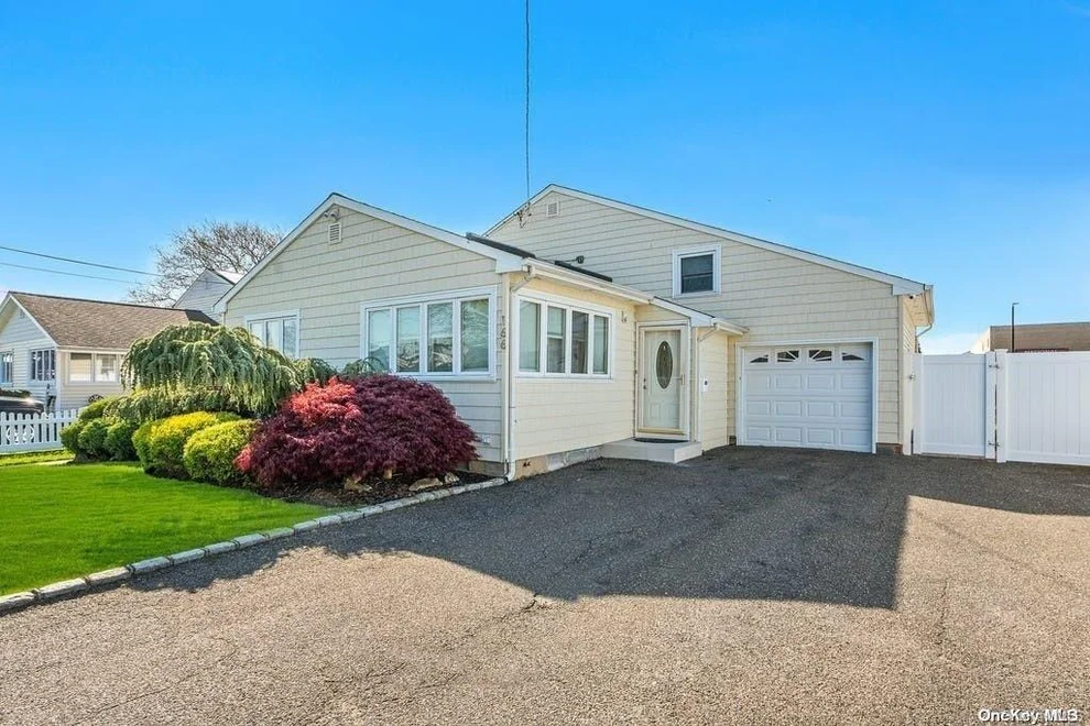 Unit for sale at 166 Pratt Street, Babylon, NY 11704