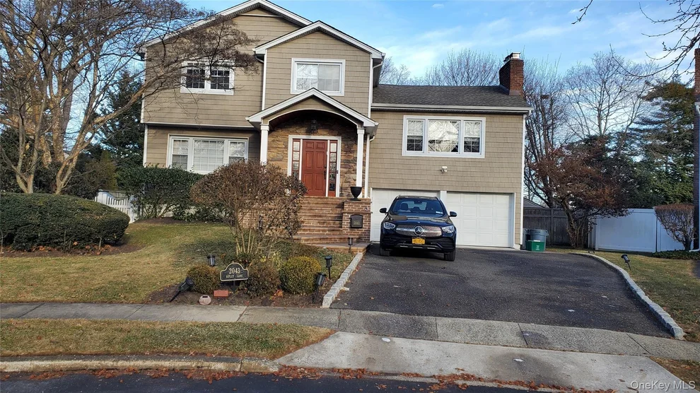 Unit for sale at 2043 Ripley, Hempstead, NY 11566