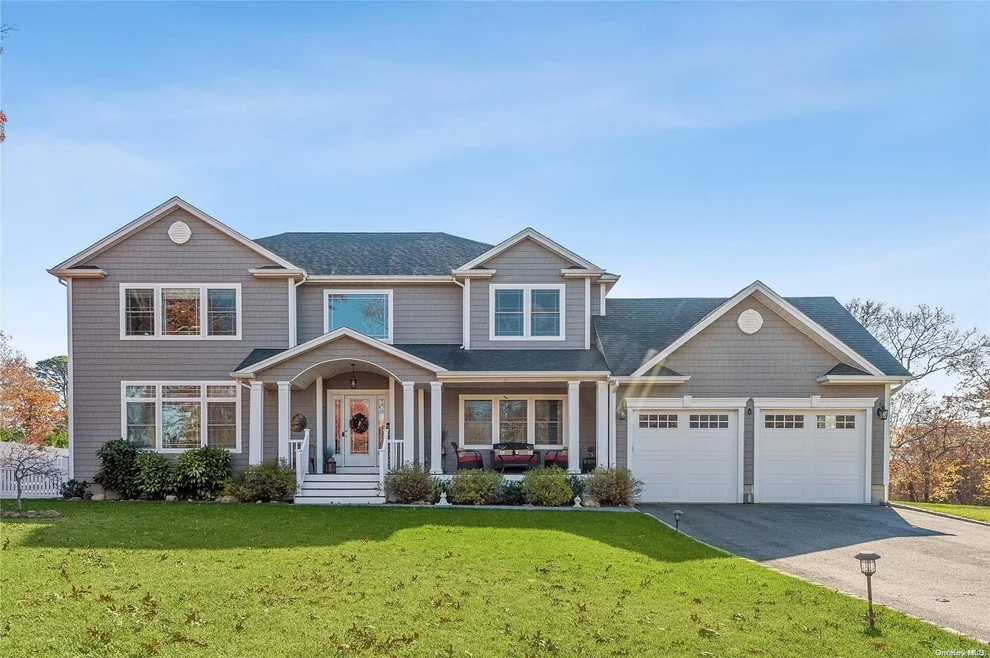 Unit for sale at 25 Seneca Drive, Southampton, NY 11946