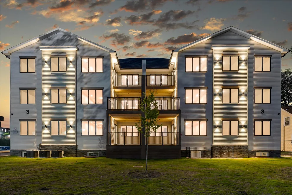 Unit for sale at 3 E Funston Avenue, Ramapo, NY 10977