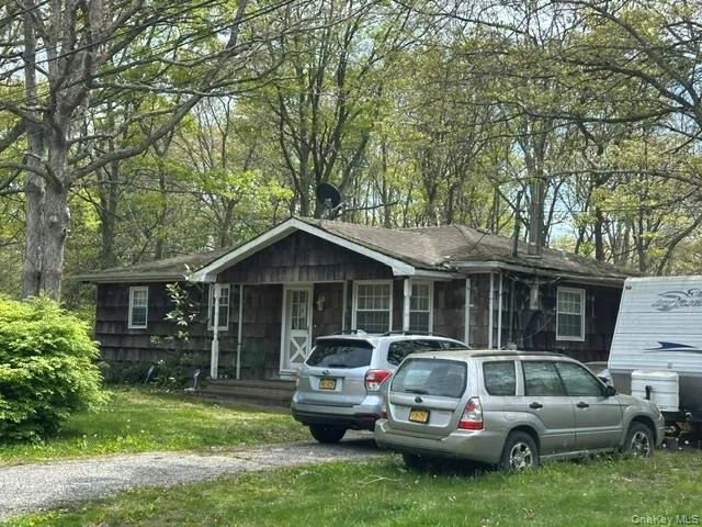 Unit for sale at 358 S Service Road, Brookhaven, NY 11934
