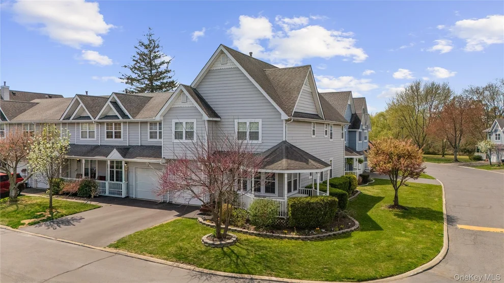 Unit for sale at 1 Clubhouse Circle, Islip, NY 11722