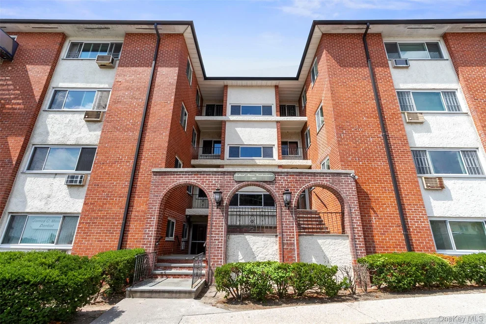 Unit for sale at 900 Midland Avenue, Yonkers, NY 10704