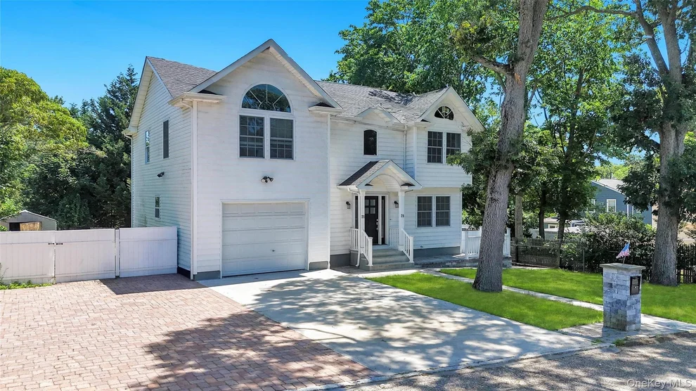 Unit for sale at 71 Penn Street, Brookhaven, NY 11755