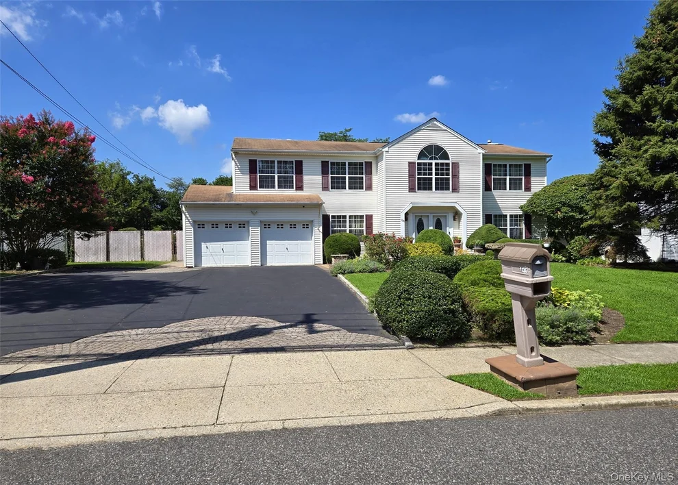 Unit for sale at 1130 Broadway Avenue, Islip, NY 11741