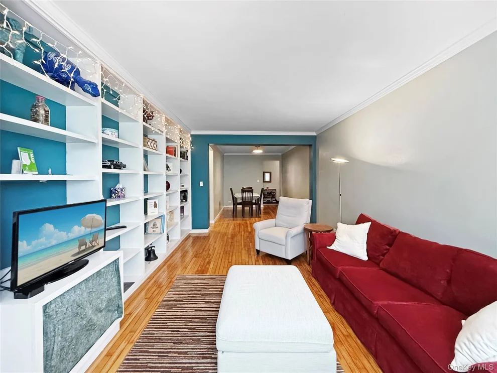 Unit for sale at 510 Kappock Street, New York, NY 10463