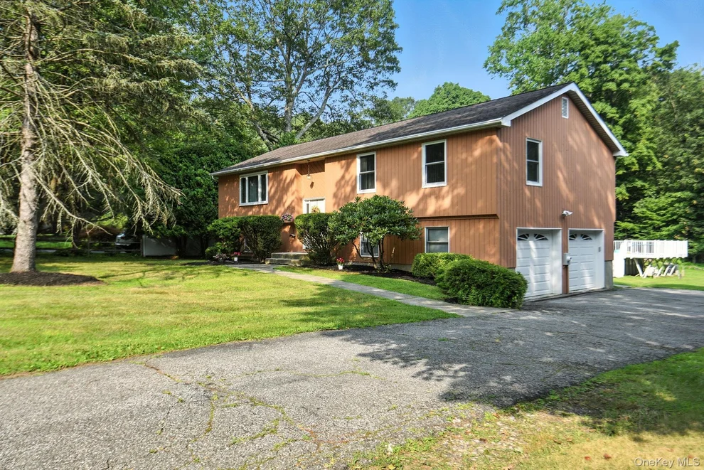 Unit for sale at 64 Dahlia Drive, Carmel, NY 10541
