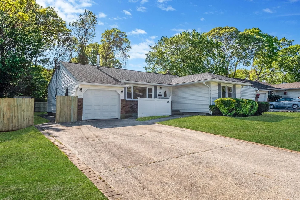 Unit for sale at 14 Center Street, Brookhaven, NY 11779