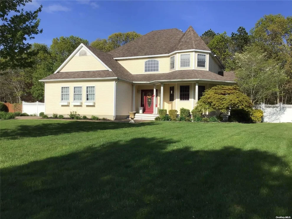 Unit for sale at 130 Hidden Acres Path, Riverhead, NY 11792