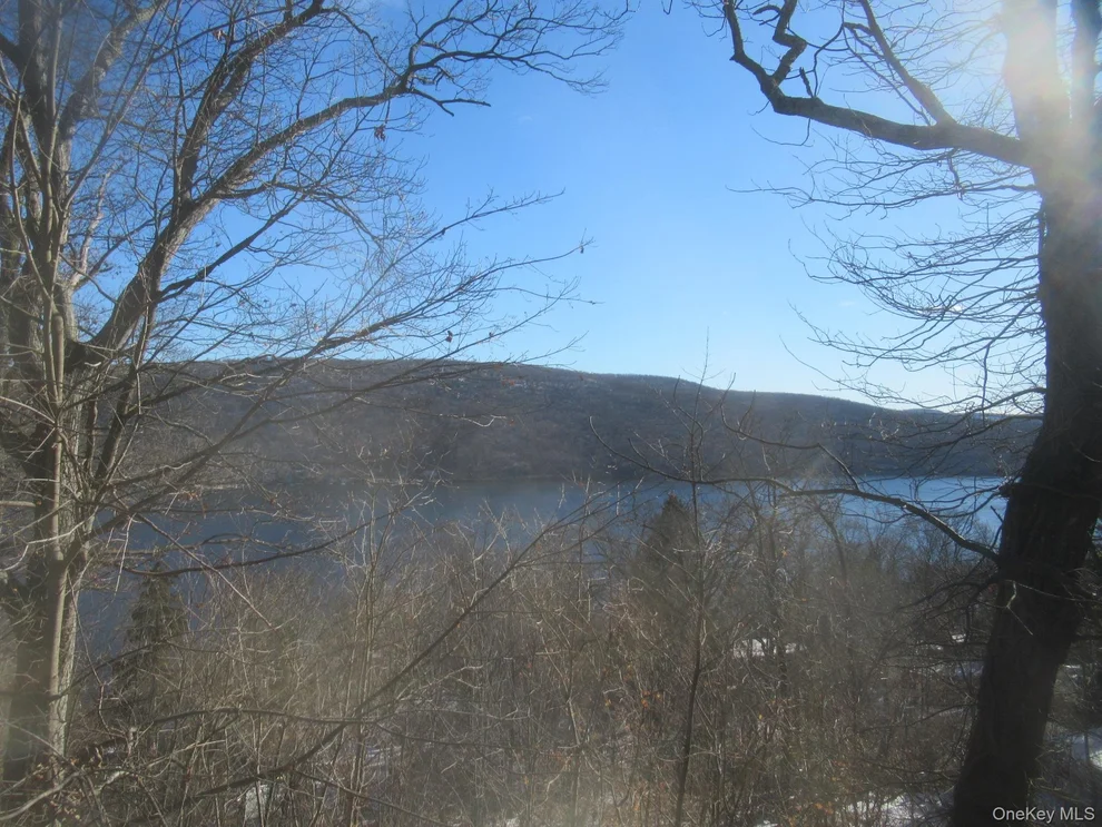 Unit for sale at 70 Deer Trail N, Warwick (Town), NY 10925
