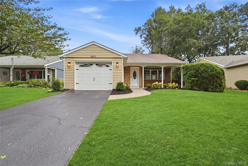 Unit for sale at 257 Edinburgh Drive, Brookhaven, NY 11961