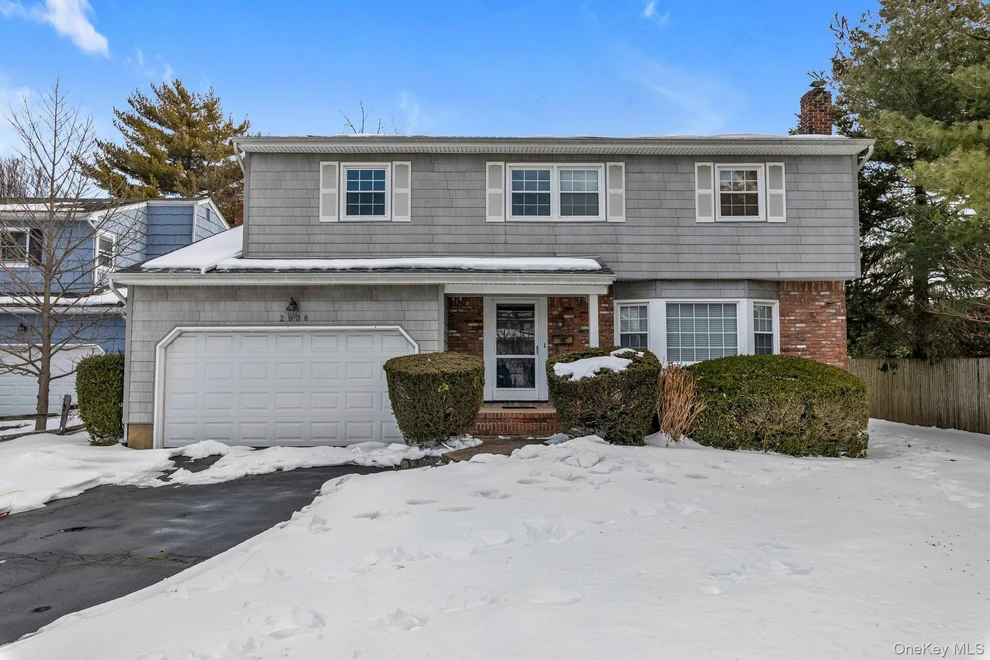 Unit for sale at 2538 Bradley Court, Hempstead, NY 11566