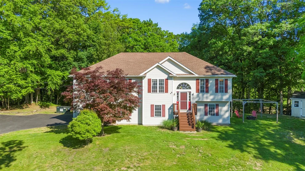 Unit for sale at 42 Bell Drive, Lloyd, NY 12528