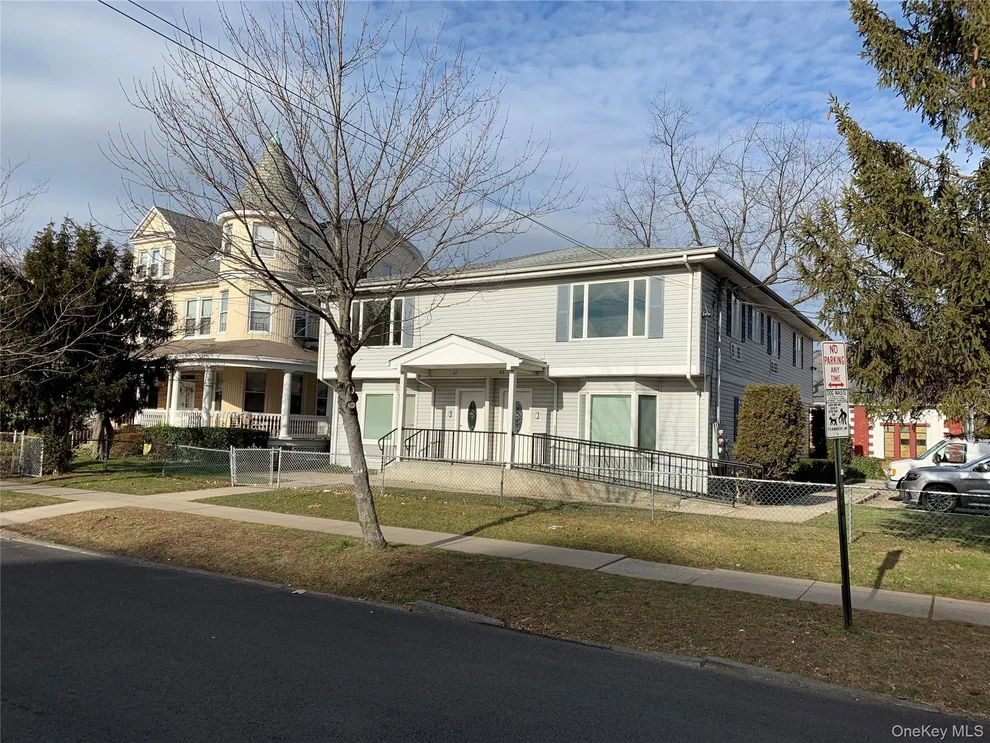 Unit for sale at 87 Sickles Avenue, New Rochelle, NY 10801