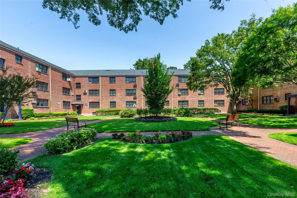 Unit for sale at 15 Beach Road, North Hempstead, NY 11023