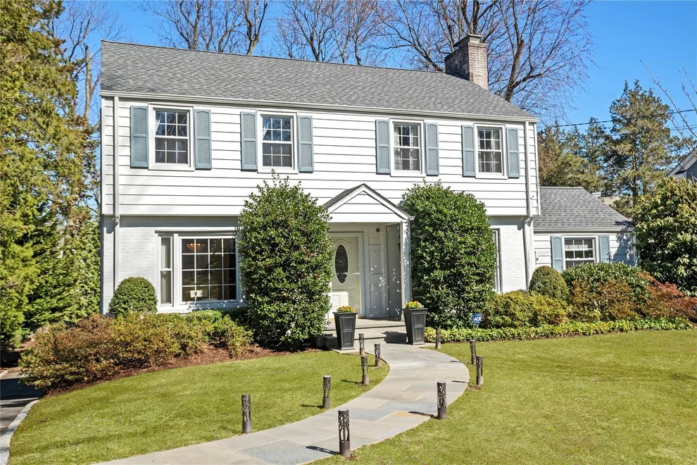 Unit for sale at 14 Richbell Road, White Plains, NY 10605