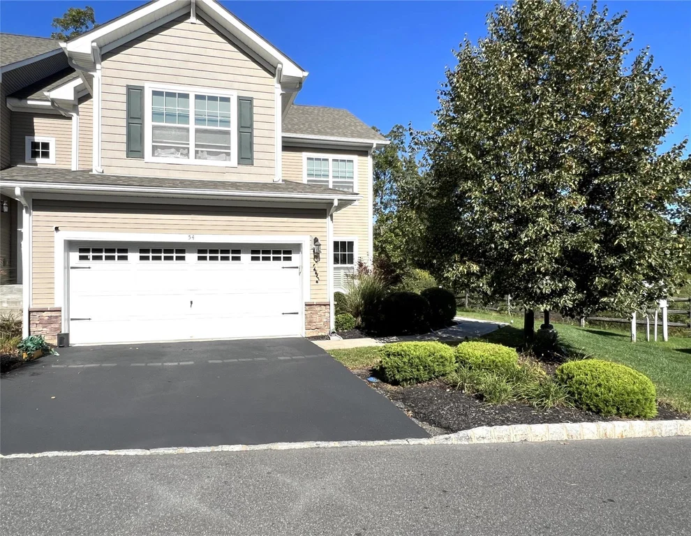 Unit for sale at 54 Highrose Ridge Way, Middletown, NY 10940