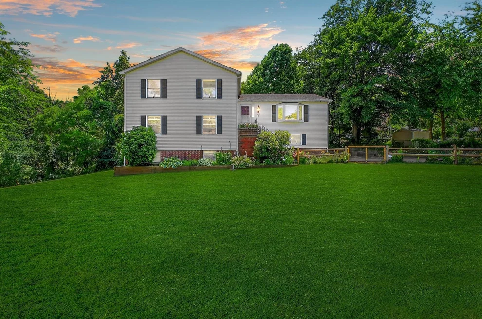 Unit for sale at 43 Overlook Drive, Red Hook, NY 12572