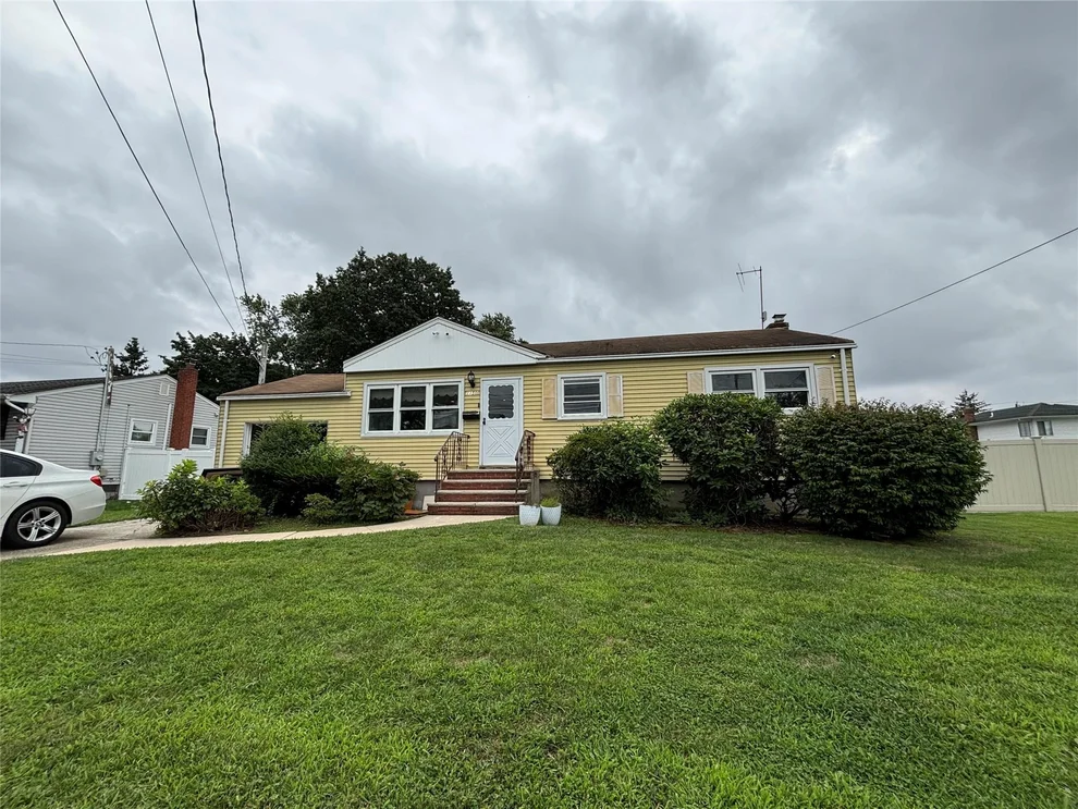 Unit for sale at 1150 America Avenue, Babylon, NY 11704