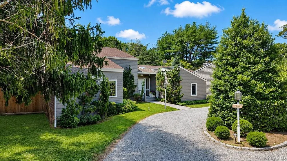 Unit for sale at 7 Tuthill Lane, Southampton, NY 11960