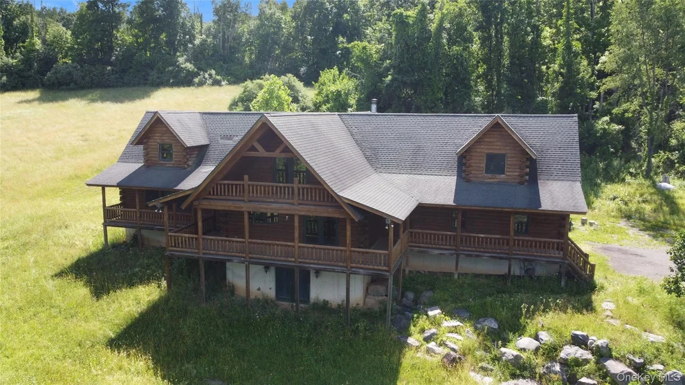 Unit for sale at 10 Eaglewood Vista Lane, Warwick (Town), NY 10990