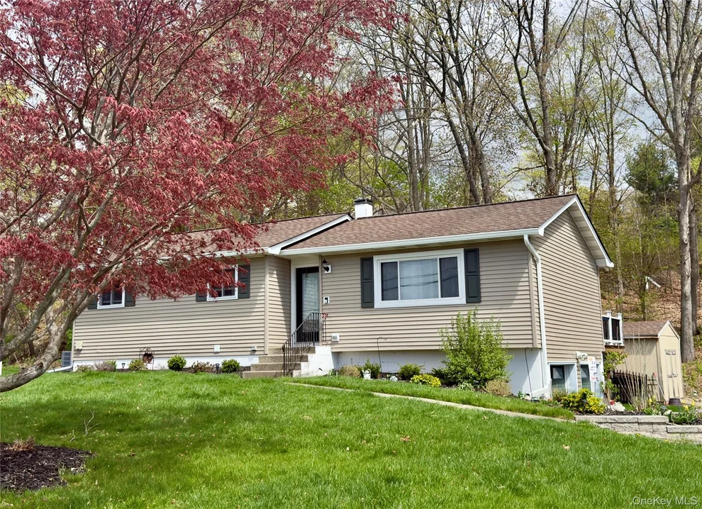 Unit for sale at 22 Buttermilk Drive, Hyde Park, NY 12601